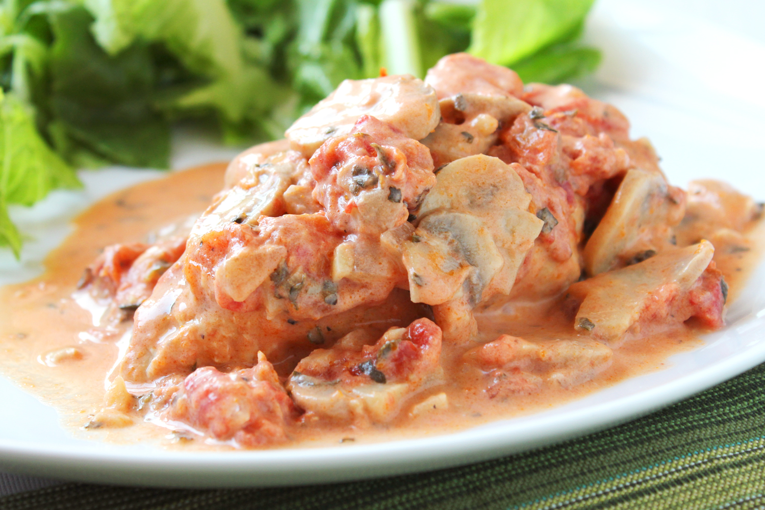 Chicken in Tomato Basil Cream Sauce