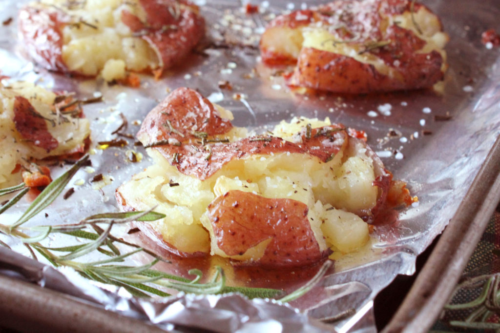 Low FODMAP Smashed Roasted Potatoes