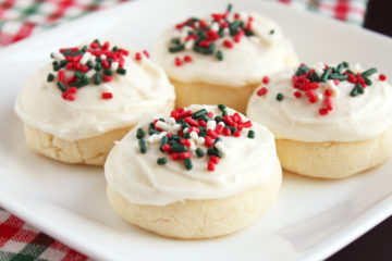 Low FODMAP Soft Frosted Sugar Cookies