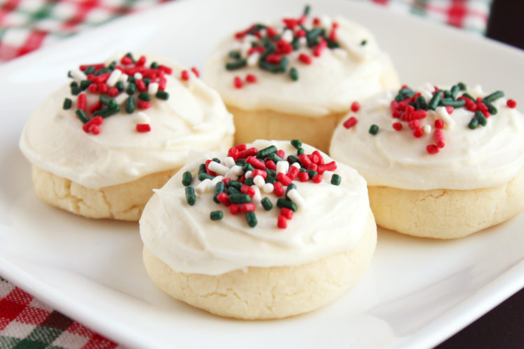 Low FODMAP Soft Frosted Sugar Cookies