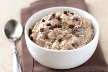 Low-FODMAP Vegan Cookie Dough Overnight Oats
