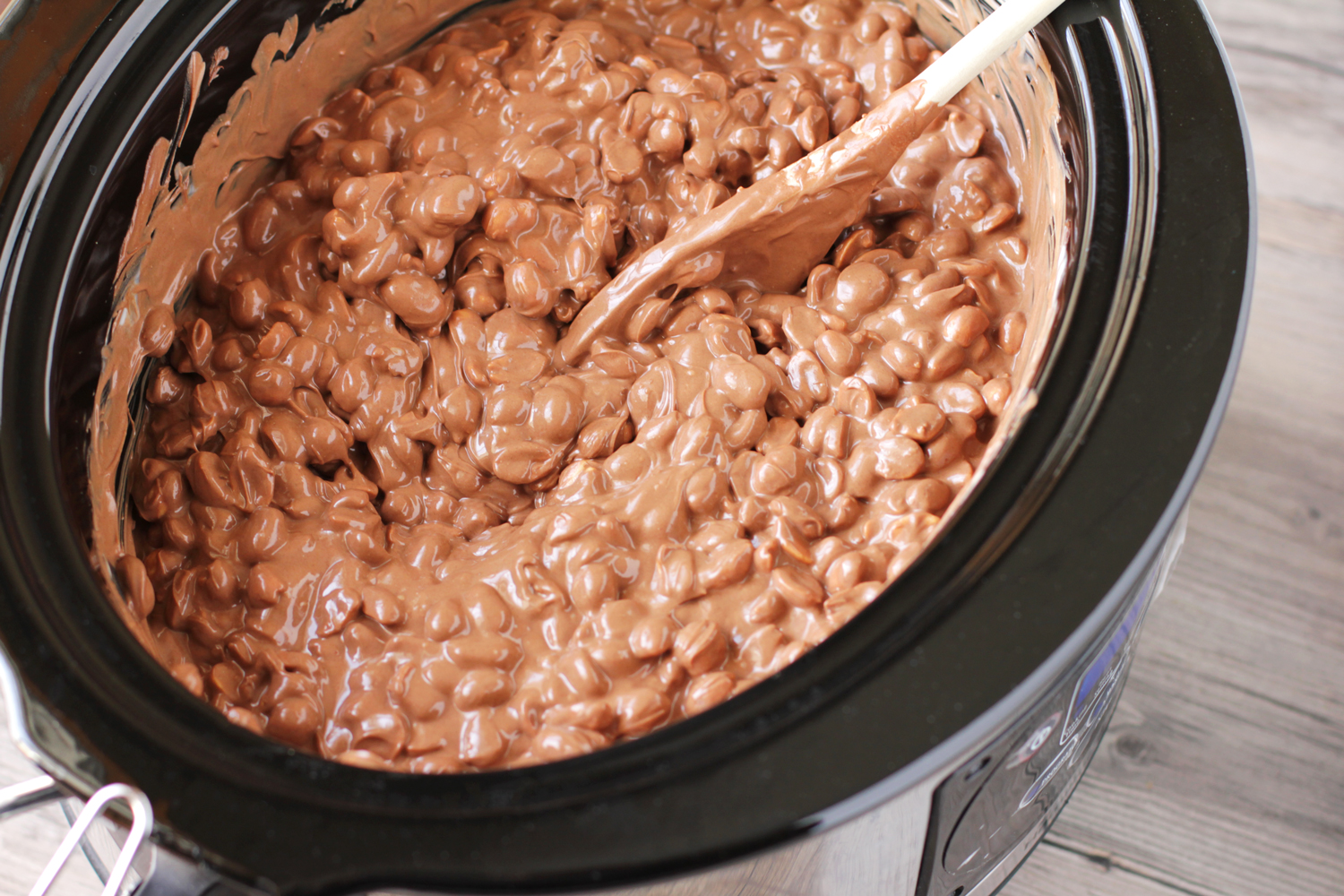 making crock pot candy