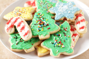 Low FODMAP Frosted Sugar Cookie Cutouts