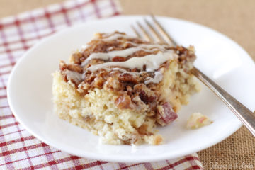 Low-FODMAP Rhubarb Coffee Cake (Gluten-Free, Gum-Free)