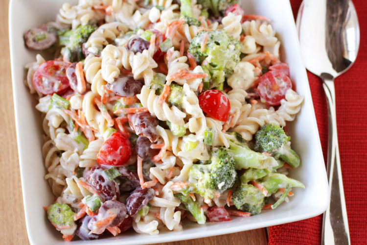 Low FODMAP Creamy Feta Pasta Salad