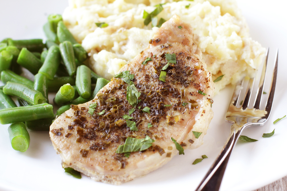Low FODMAP Tender Baked Pork Chops