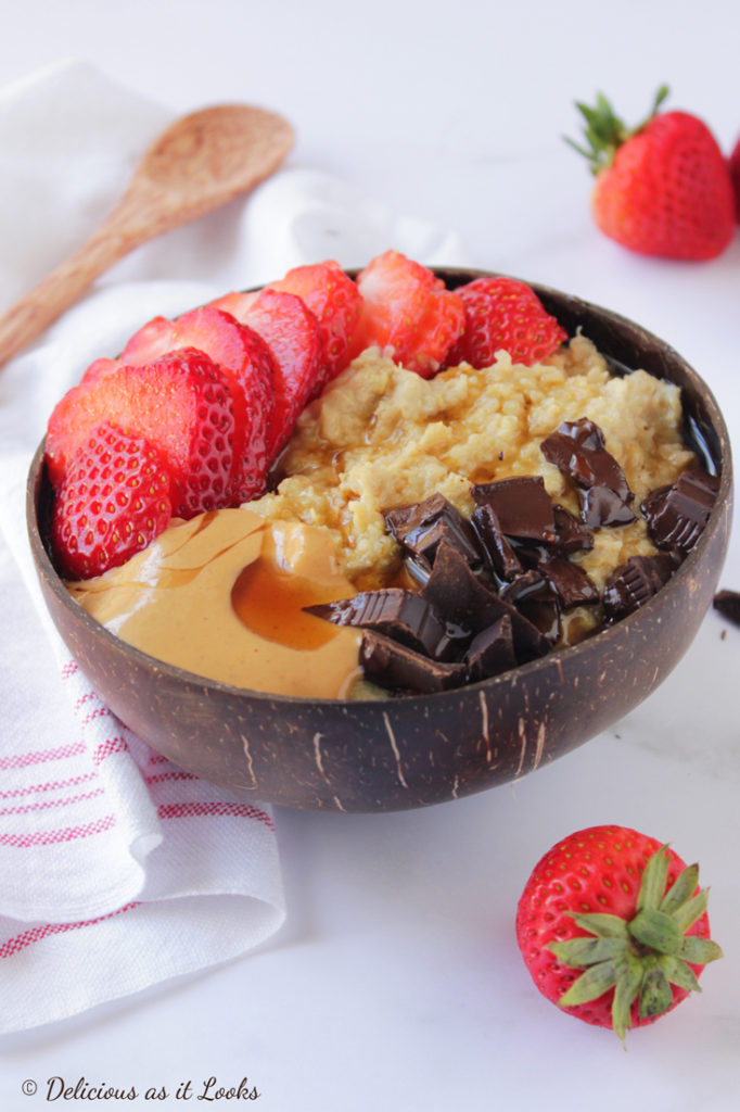 Peanut Butter Quinoa Flake Porridge (Low FODMAP, Gluten-Free, Vegan)
