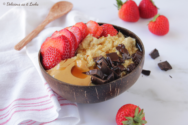 Peanut Butter Quinoa Flake Porridge (Low FODMAP, Gluten-Free, Vegan)