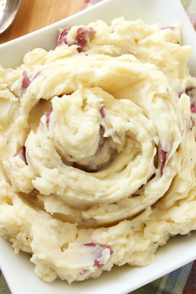 Restaurant-Style Garlic Mashed Potatoes