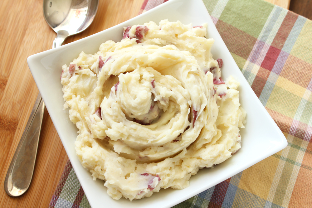 Restaurant-Style Garlic Mashed Potatoes
