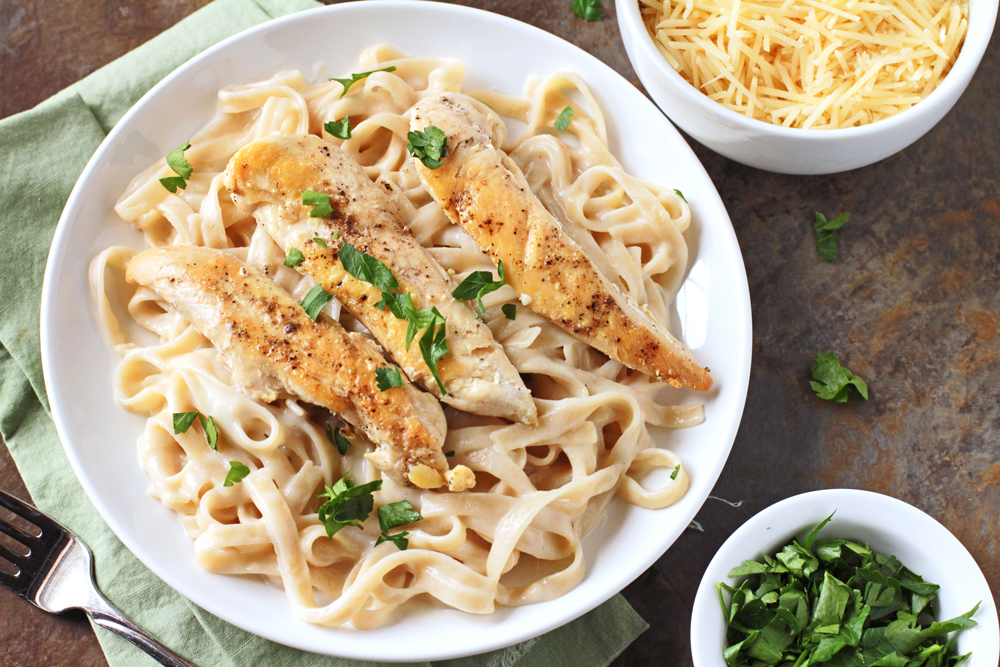 Low FODMAP Chicken Fettuccine Alfredo