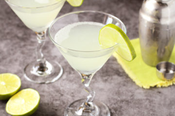 low fodmap gin gimlet cocktail