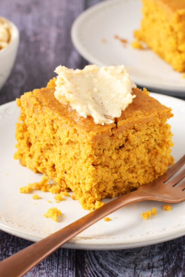 Low FODMAP Pumpkin Cornbread with Maple Butter