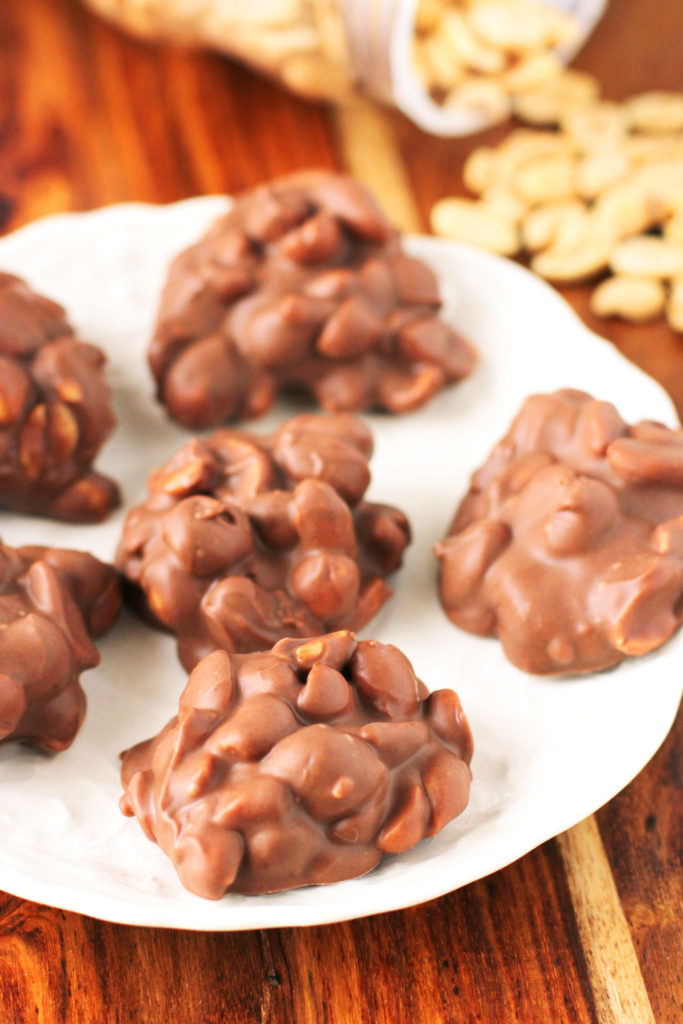 Crock-Pot Peanut Cluster Candy