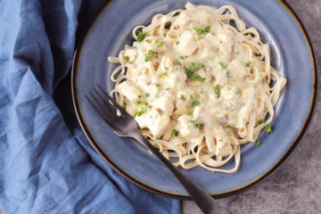 Low FODMAP Slow Cooker Chicken Stroganoff