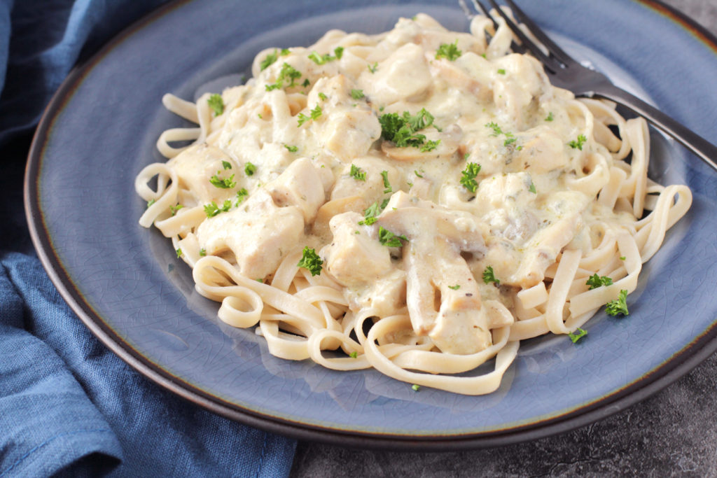 Low FODMAP Slow Cooker Chicken Stroganoff