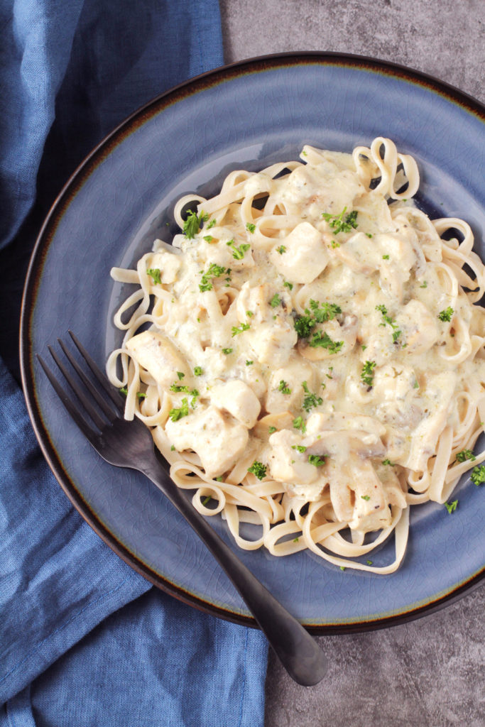 Low FODMAP Slow Cooker Chicken Stroganoff