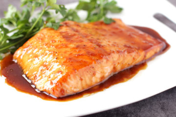 Low FODMAP Bourbon Orange Glazed Salmon