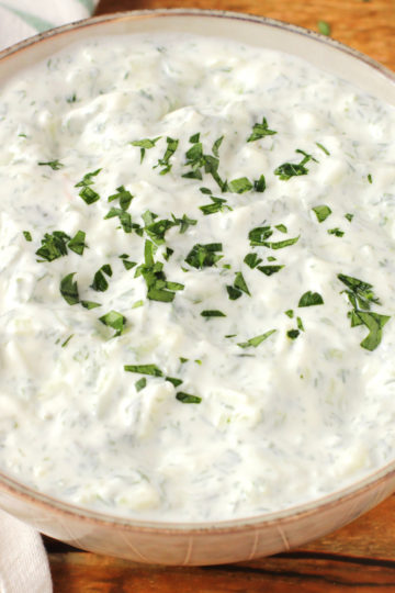 low fodmap tzatziki sauce