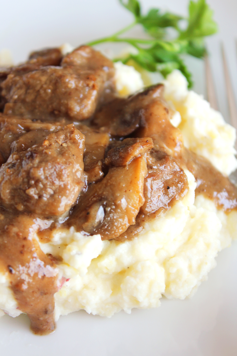 Low FODMAP Beef Tips & Gravy - Delicious As It Looks